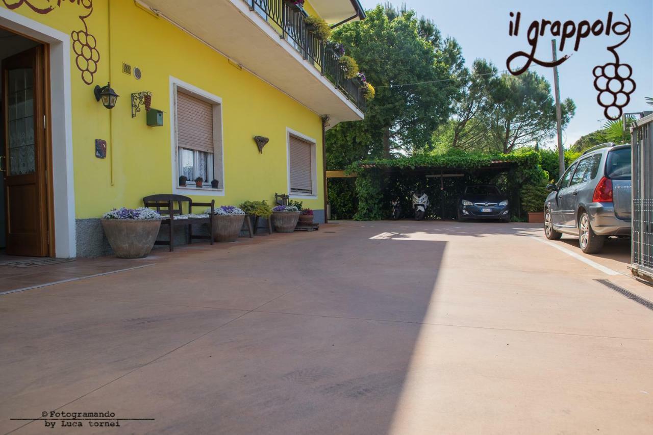 B&B Il Grappolo Foresteria Lombarda Sirmione Eksteriør billede